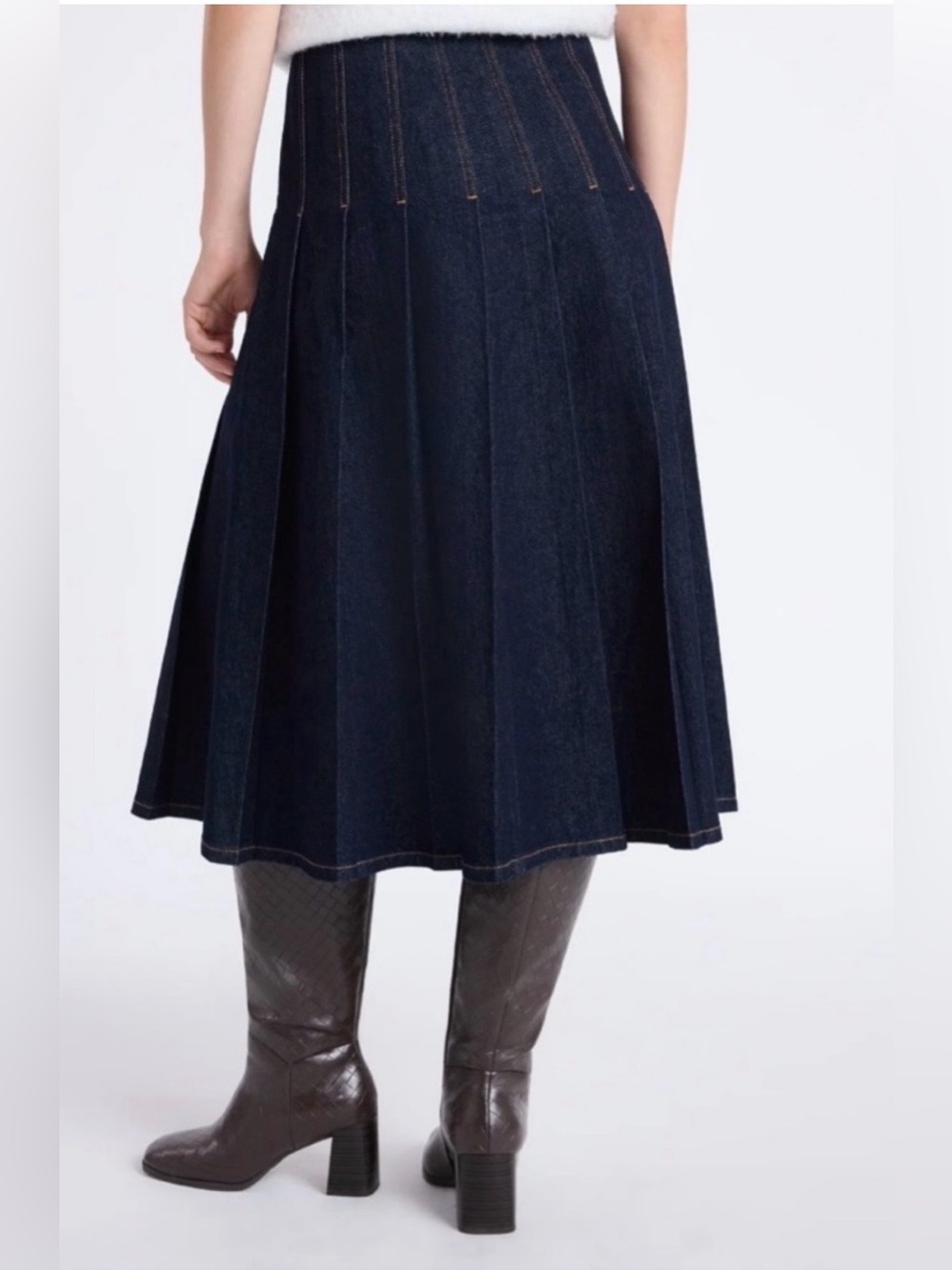 Free Assembly Stitch Pleated Dark Blue Denim Midi Skirt - Picture 3 of 16